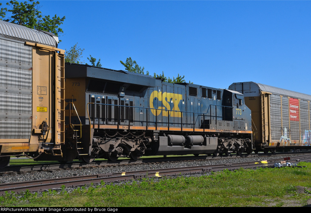 CSX 773